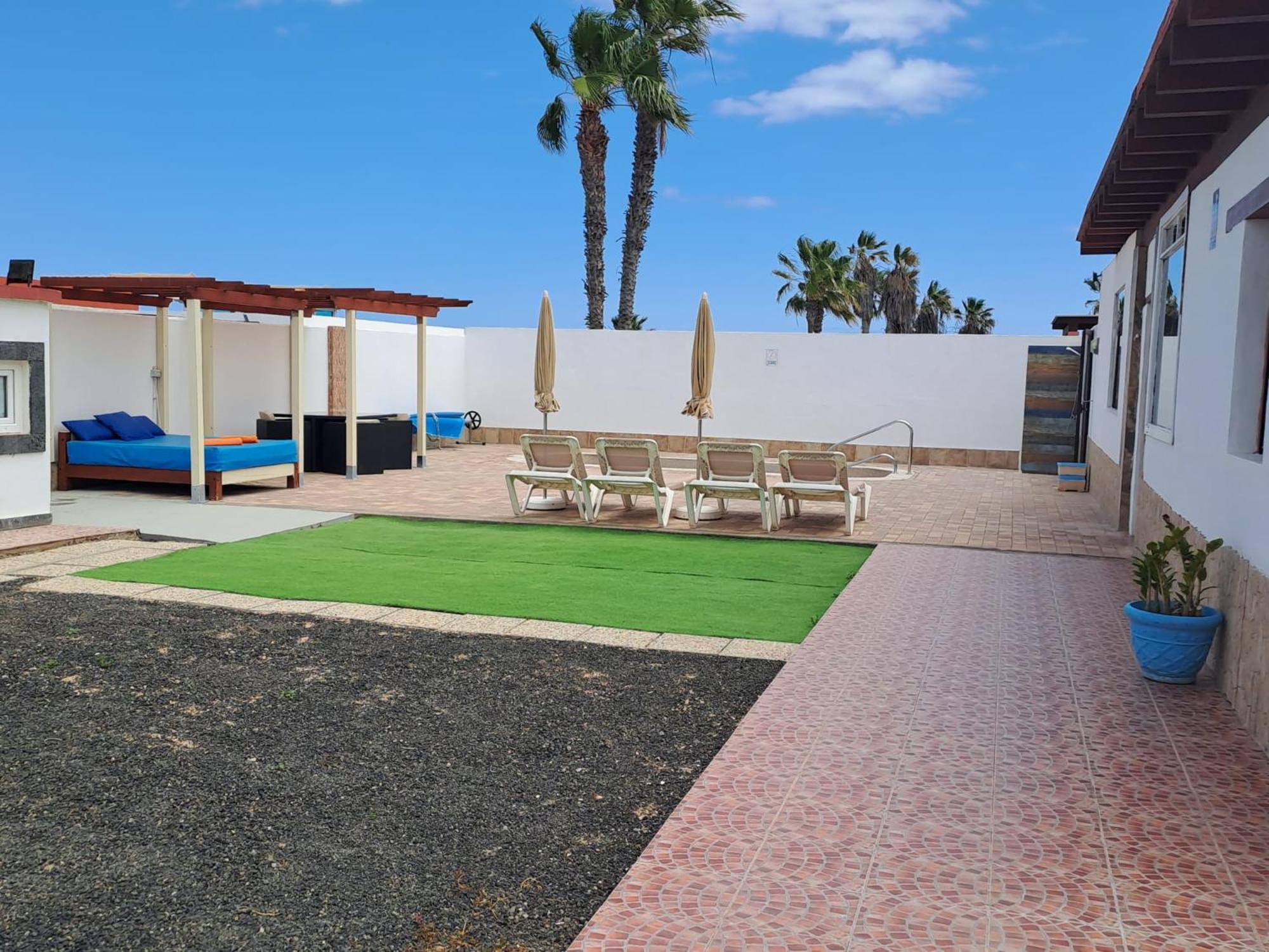 Villa Experience Heated Salty Water Pool Caleta De Fuste Exterior foto